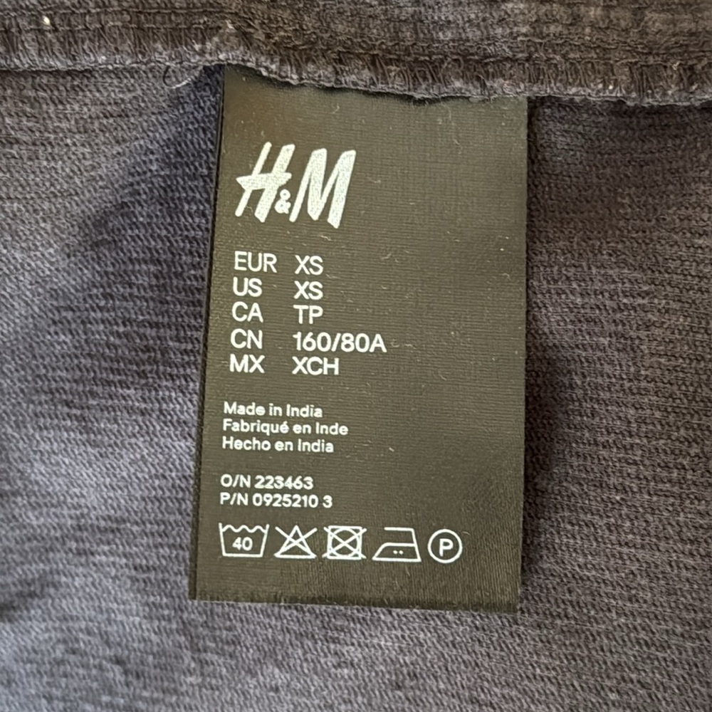 H&M Navy Blue Corduroy Button-Down Shirt - Women’s Size XS - Picture 4 of 8
